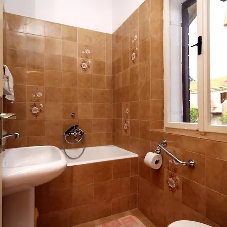 With A Parking Space Vrisnik, Hvar - 8733 شقة ييلسا